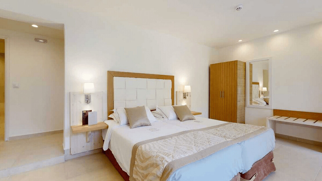 Acrotel Athena Pallas